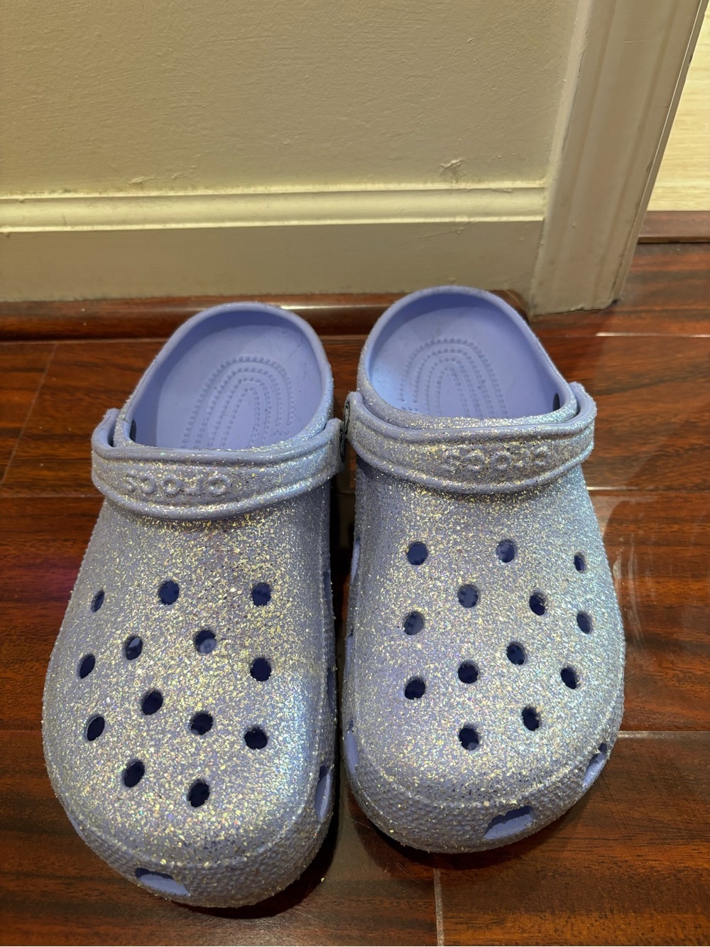 Crocs Glitter Clog Sandals - Light Purple